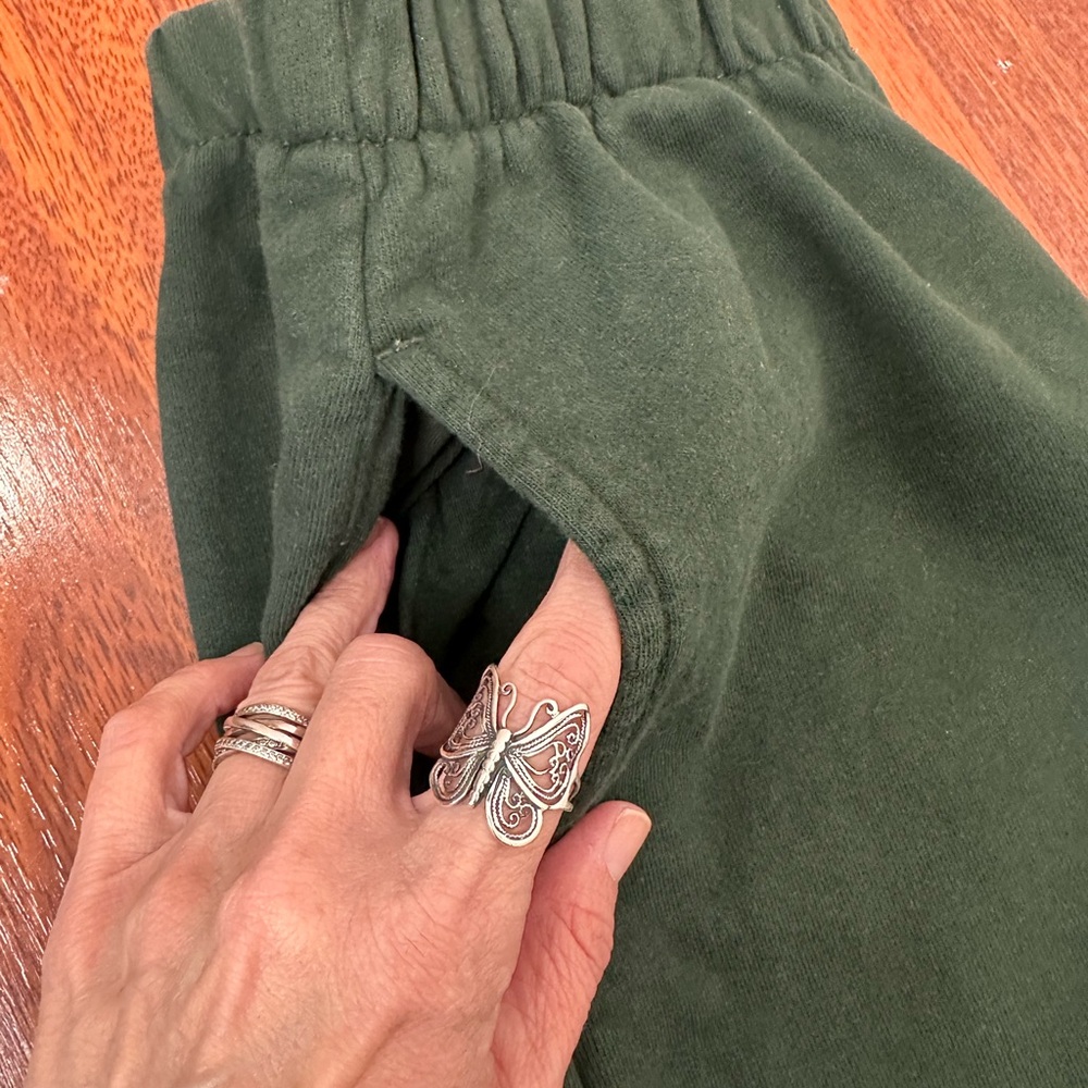 Brandy Melville Green Jogger Track Pants and floral cami set - Picture 9 of 11